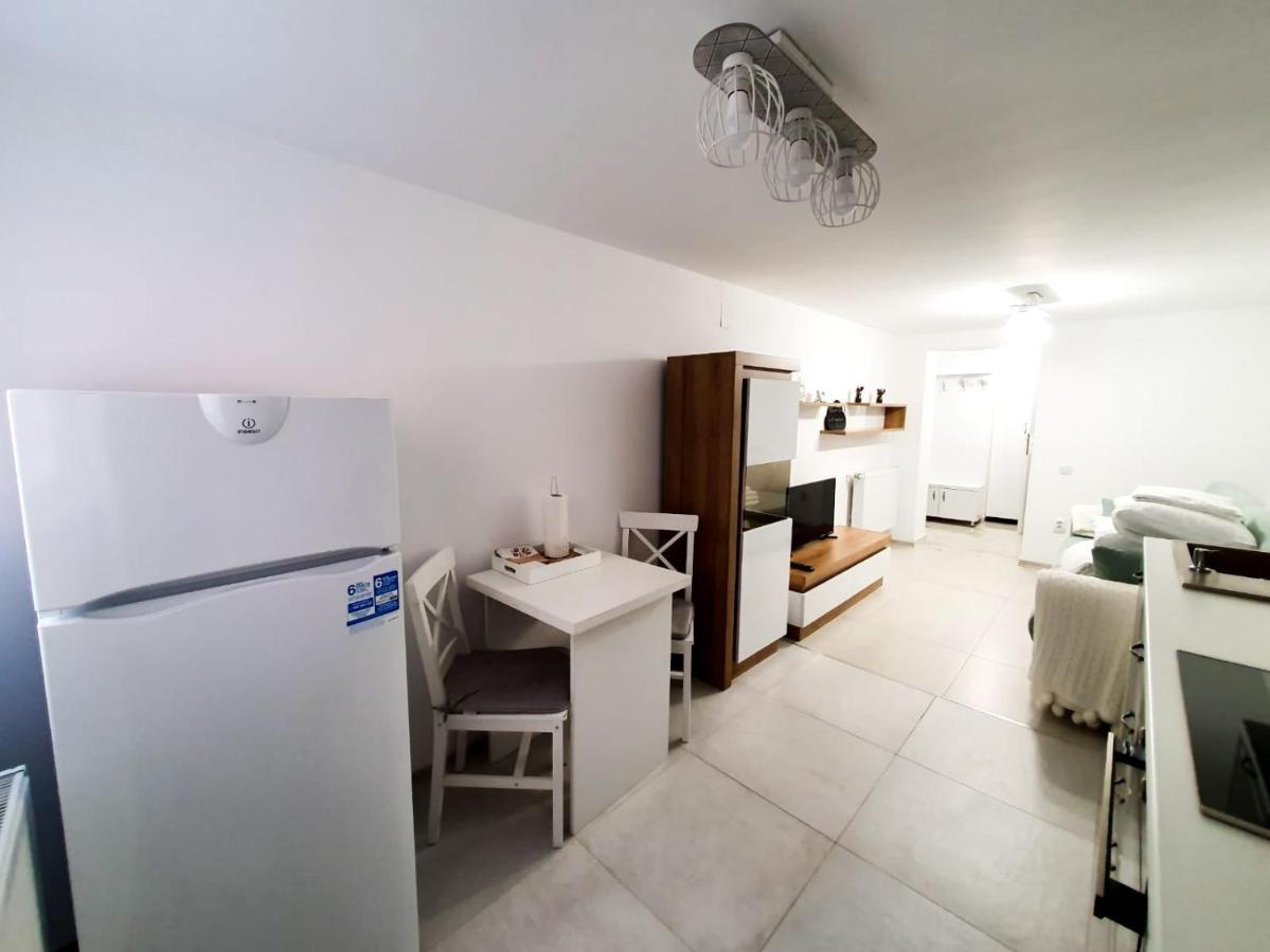 Aparthotel Arena Cluj Napoca Bagian luar foto