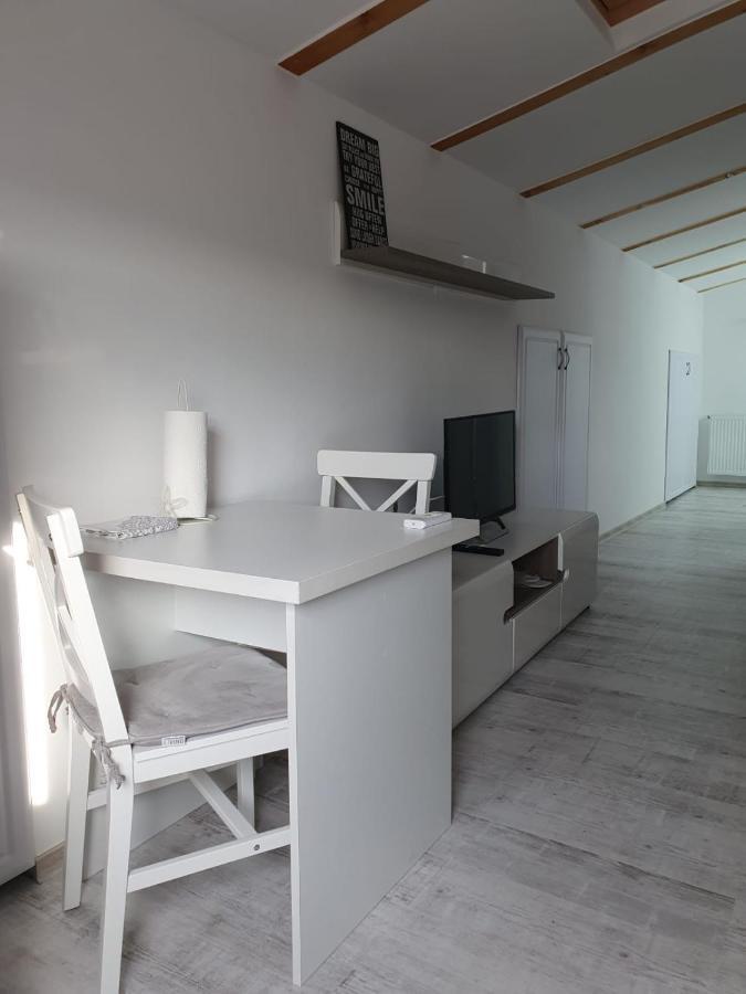 Aparthotel Arena Cluj Napoca Bagian luar foto