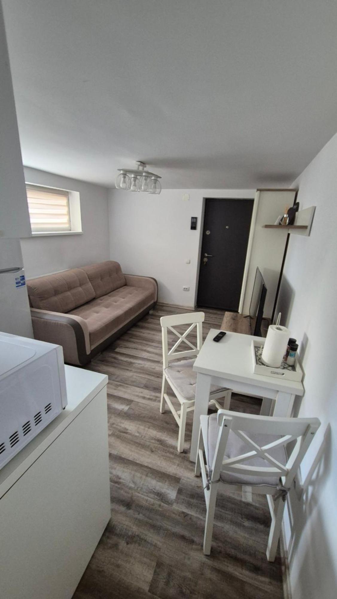 Aparthotel Arena Cluj Napoca Bagian luar foto