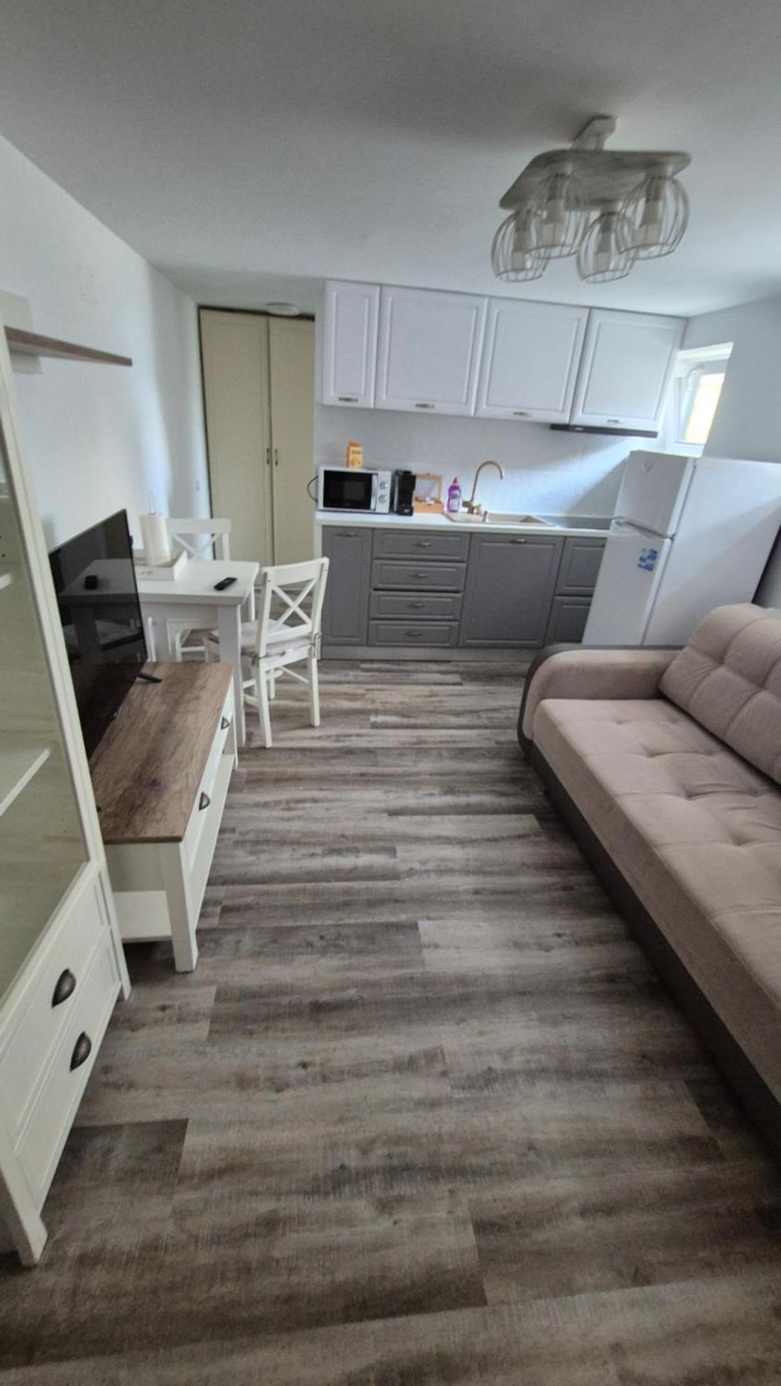 Aparthotel Arena Cluj Napoca Bagian luar foto