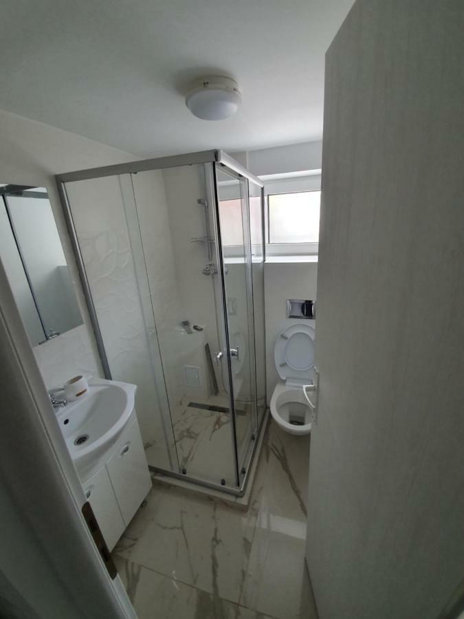Aparthotel Arena Cluj Napoca Bagian luar foto